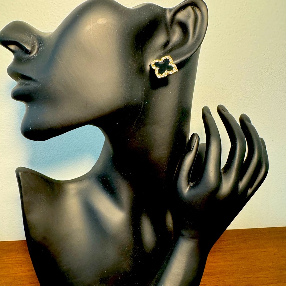 Clover Earrings